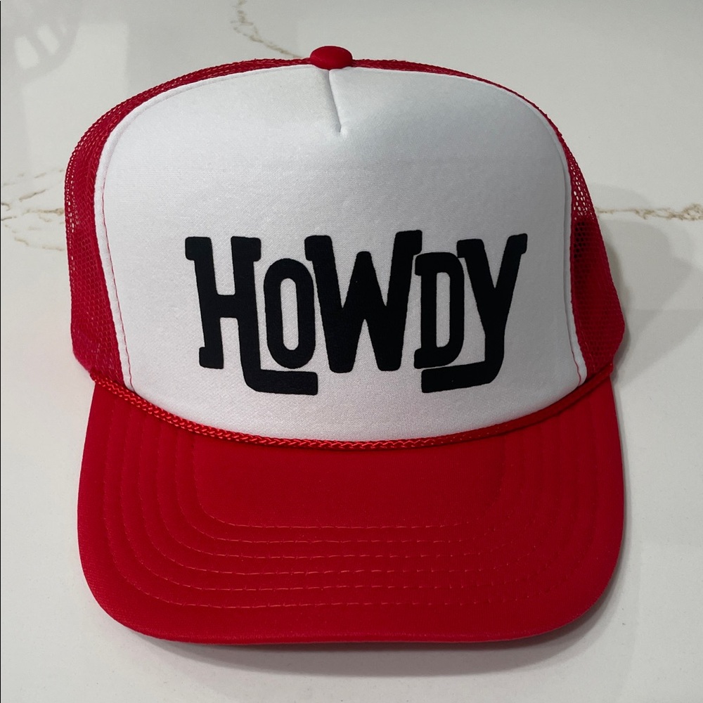 NWT HOWDY Red & White OTTO Mesh Trucker Hat | OS